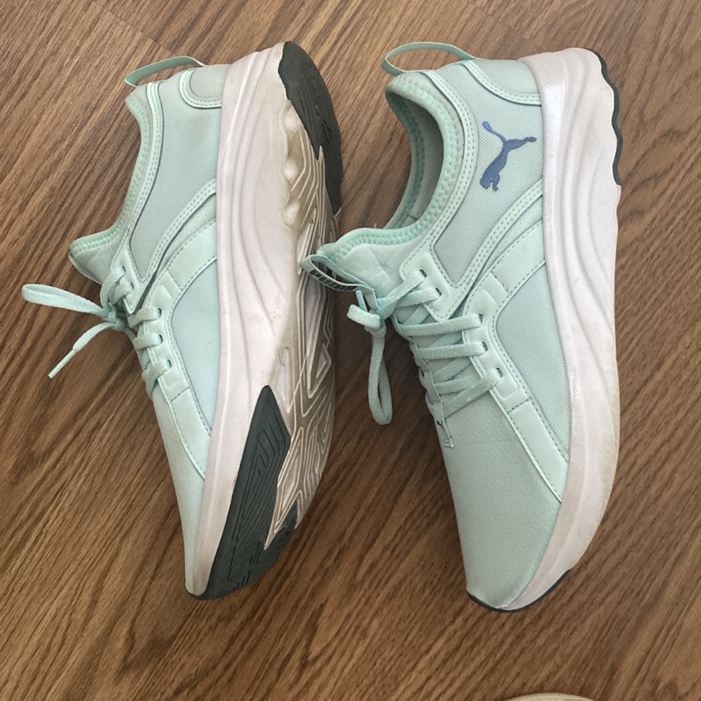 Blue Puma Sneakers - Picture 5 of 5